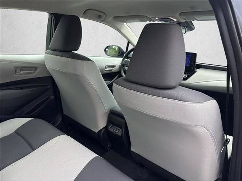 Certified 2025 Toyota Corolla LE FWD image 22
