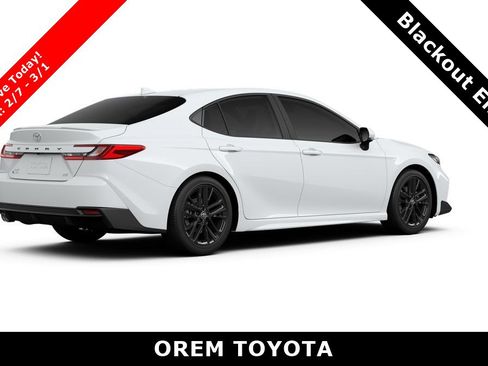 New 2026 Toyota Camry SE image 10