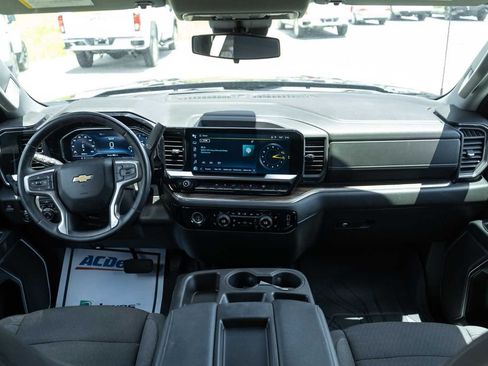 Used 2023 Chevrolet Silverado 1500 LT w/ Protection Package RWD image 16