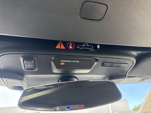 Used 2016 Chevrolet Camaro SS image 30