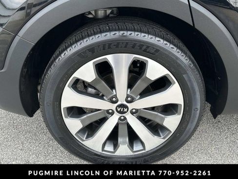 Used 2021 Kia Telluride EX w/ EX Premium Package image 18