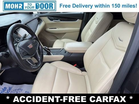 Used 2018 Cadillac XT5 Base image 14