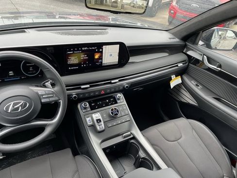 New 2025 Hyundai Palisade Calligraphy image 25