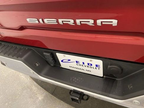 Used 2024 GMC Sierra 1500 SLT w/ SLT Convenience Package image 29