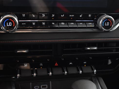 New 2026 Chevrolet Colorado Z71 w/ Z71 Convenience Package 2 image 19