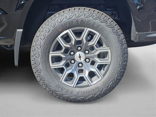 New 2026 Chevrolet Colorado Z71 w/ Technology Package AWD/4WD image 10