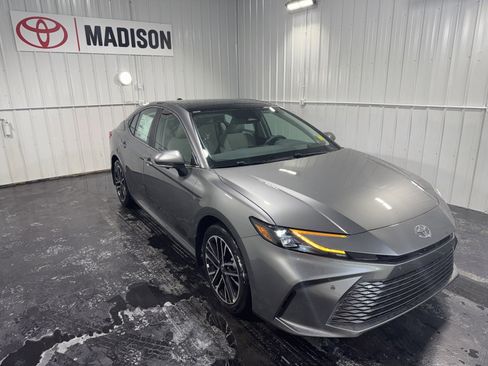 New 2026 Toyota Camry XLE w/ Premium Plus Package image 4