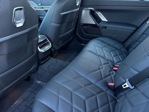 Certified 2023 BMW 760i xDrive w/ Executive Package image 4