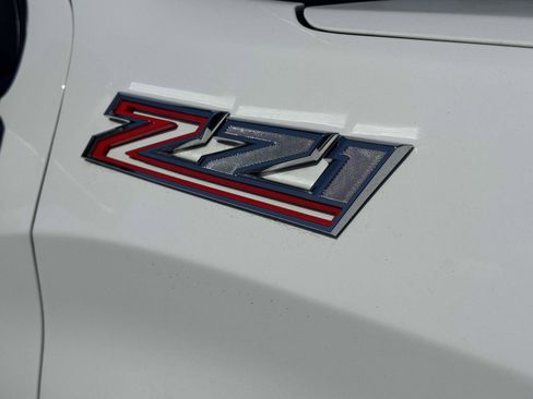 Used 2023 Chevrolet Silverado 1500 RST image 8