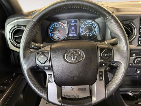 Used 2021 Toyota Tacoma TRD Pro AWD/4WD image 16