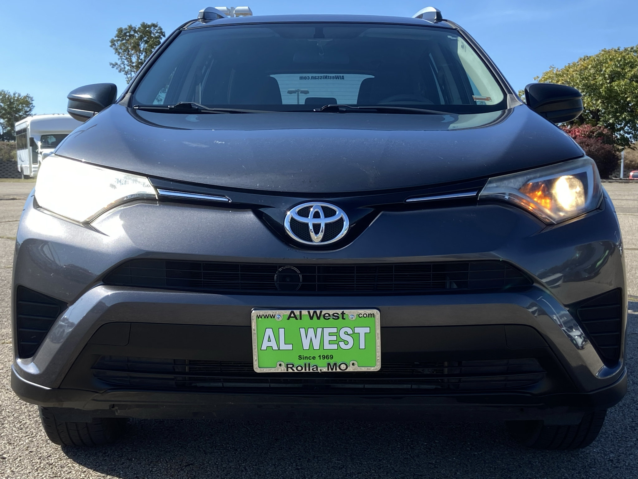 Used 2016 Toyota RAV4 LE FWD image 8