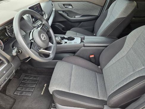 Certified 2023 Nissan Rogue SV FWD image 13