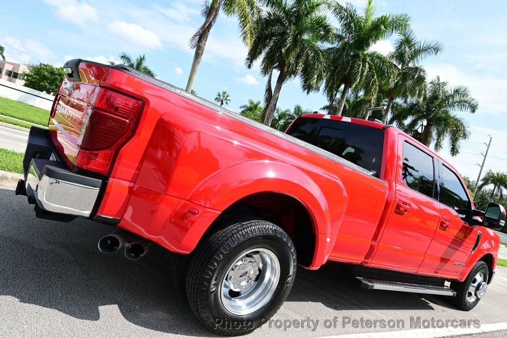 Used 2022 Ford F350 Lariat w/ Lariat Value Package RWD image 3