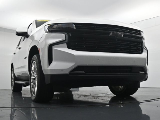 Used 2024 Chevrolet Tahoe RST w/ Luxury Package AWD/4WD image 29