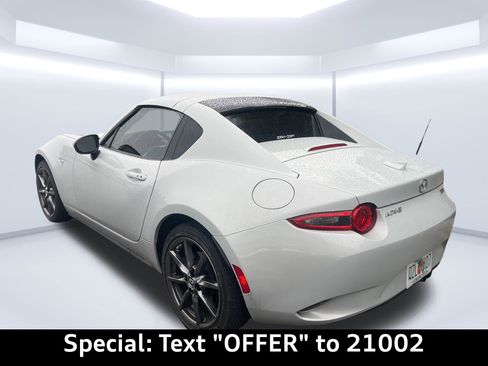 Used 2018 MAZDA MX-5 Miata RF Grand Touring image 5