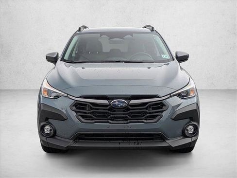 Used 2024 Subaru Crosstrek 2.0i Premium image 2