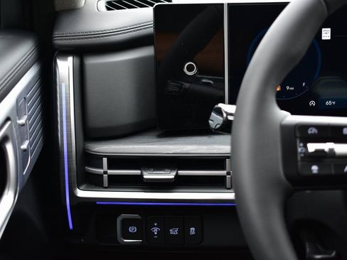 New 2025 Hyundai Santa Fe Limited image 47