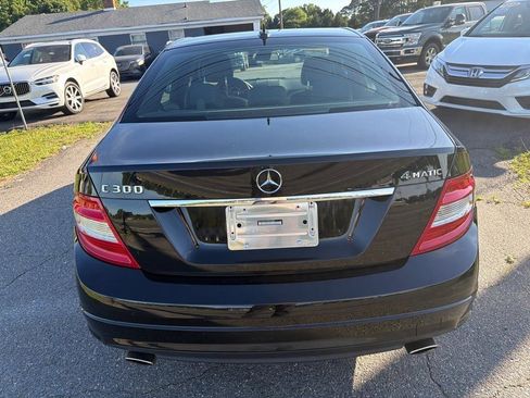 Used 2009 Mercedes-Benz C 300 4MATIC Sedan image 11