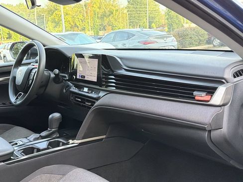 Used 2025 Toyota Camry LE FWD image 18