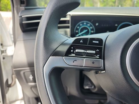 Certified 2022 Hyundai Santa Cruz SEL w/ Activity Package image 11