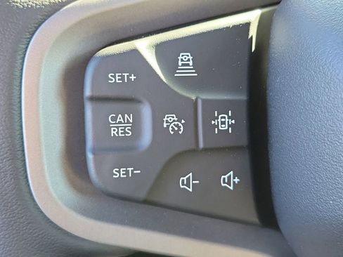 New 2025 Ford Bronco Outer Banks w/ Sasquatch Package AWD/4WD image 24