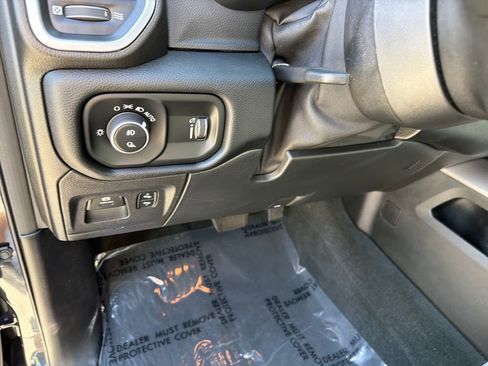 Used 2021 RAM 1500 Big Horn RWD image 27