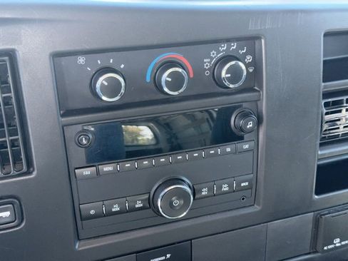 Used 2019 Chevrolet Express 2500 w/ Driver Convenience Package image 16