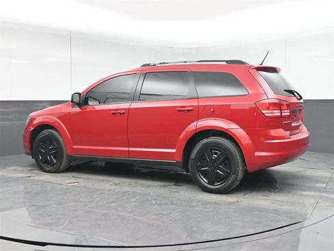 Used 2017 Dodge Journey SE w/ Flexible Seating Group FWD image 7