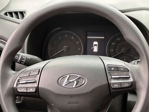 Used 2023 Hyundai Kona SEL AWD/4WD image 20