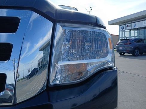 Used 2012 Ford Expedition EL XLT image 4