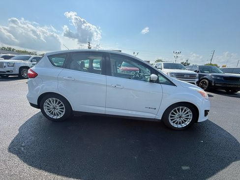 Used 2016 Ford C-MAX SEL w/ Equipment Group 301A FWD image 2