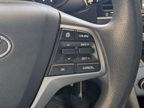 Used 2018 Hyundai Elantra SEL image 25