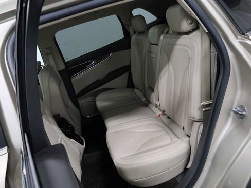 Used 2017 Lincoln MKX Reserve w/ Lincoln MKX Climate Package AWD/4WD image 34