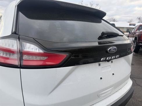 Used 2022 Ford Edge SEL w/ Convenience Package image 21
