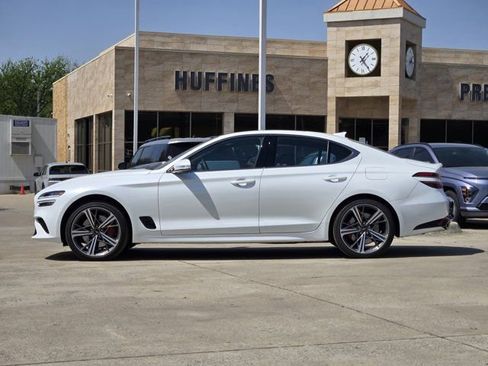 Used 2025 Genesis G70 2.5T w/ Sport Prestige Package image 4