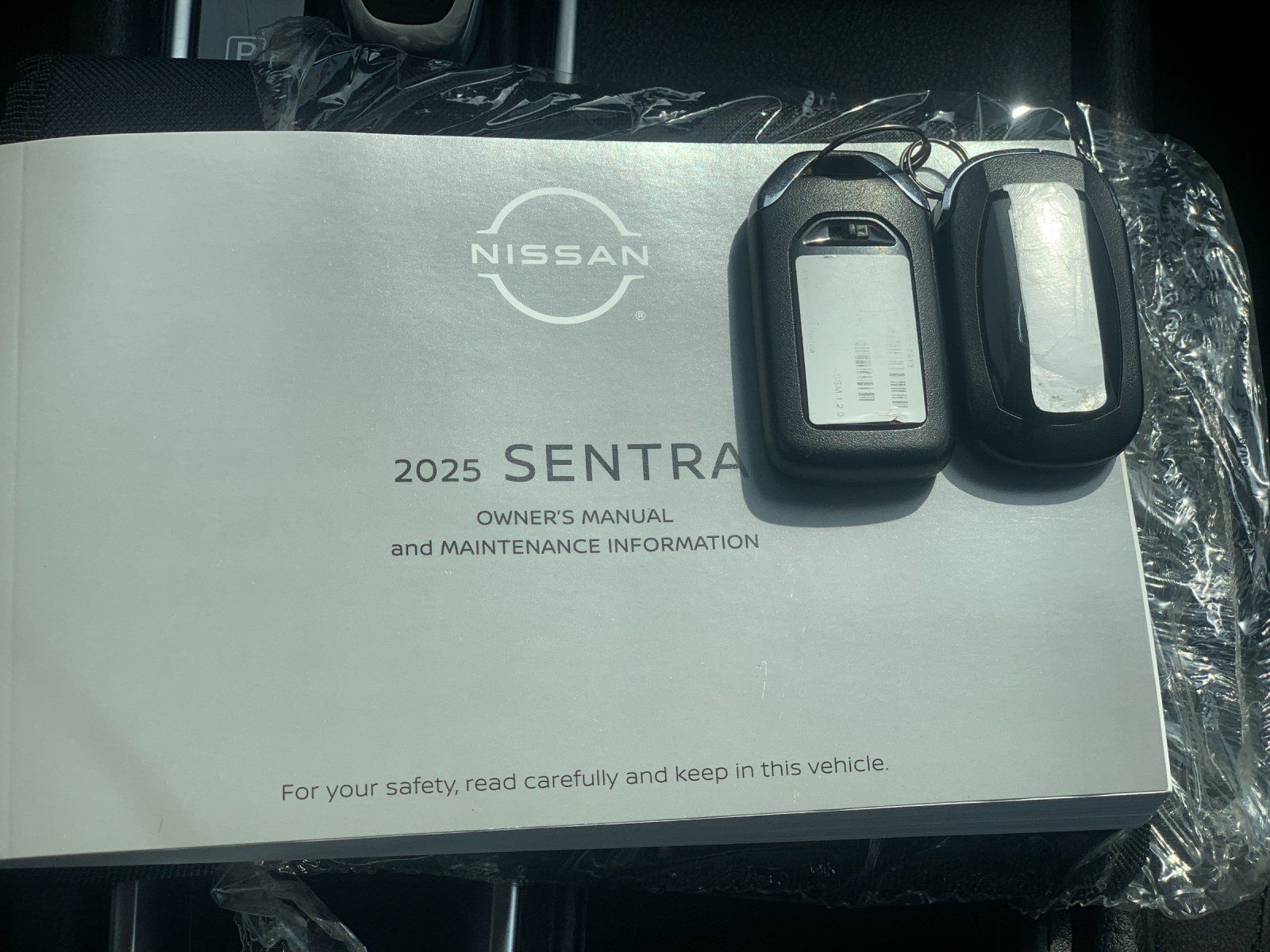 Used 2025 Nissan Sentra SV FWD image 10
