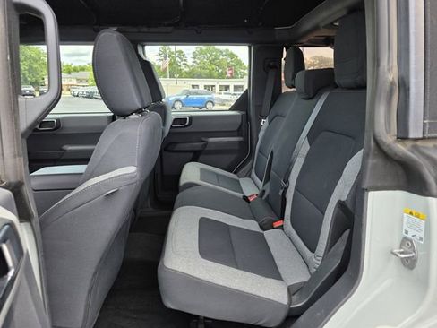 Used 2022 Ford Bronco 4-Door AWD/4WD image 15
