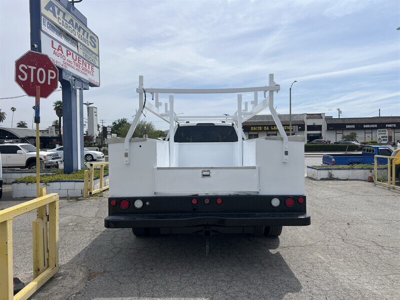 Used 2021 Ford F550 4x4 Crew Cab Super Duty image 3
