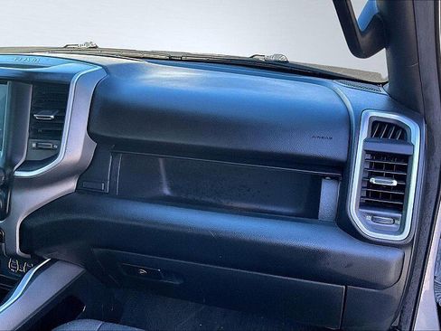 Used 2022 RAM 1500 Big Horn w/ Night Edition RWD image 16