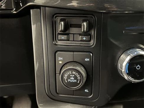 Used 2022 Ford F150 XLT w/ Equipment Group 302A High image 18