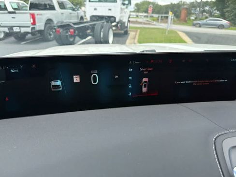 New 2026 Ford Expedition Platinum w/ Driver's Package AWD/4WD image 26