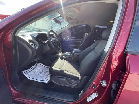 Used 2018 Nissan Pathfinder S FWD image 4