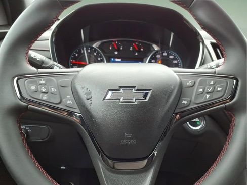 Used 2023 Chevrolet Equinox RS image 29