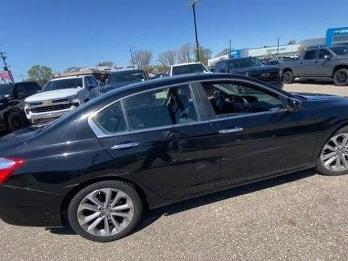 Used 2013 Honda Accord Sport image 3