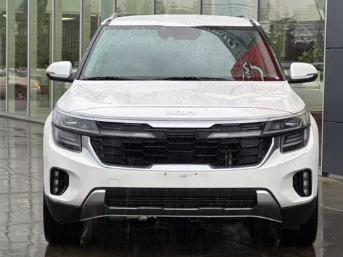 Used 2024 Kia Seltos SX AWD/4WD image 8