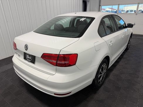 Used 2015 Volkswagen Jetta S image 7