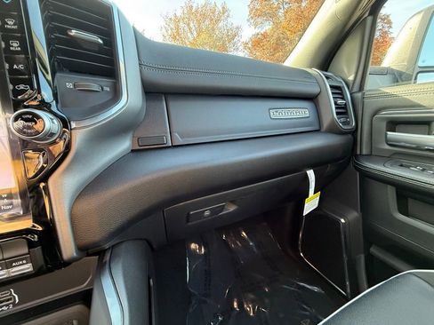 New 2026 RAM 3500 Laramie image 32