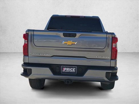 Used 2024 Chevrolet Silverado 1500 Custom image 6