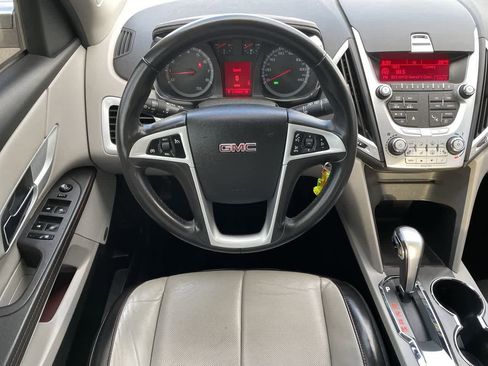 Used 2010 GMC Terrain SLT image 11