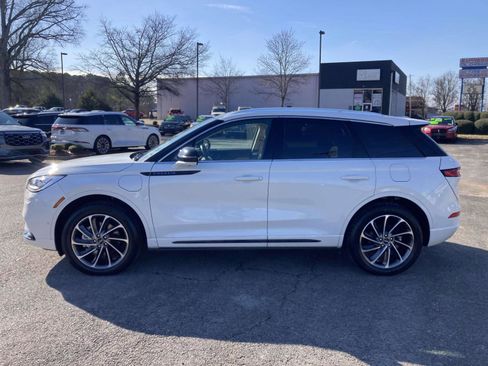 Used 2021 Lincoln Corsair Grand Touring w/ Equipment Group 301A image 8